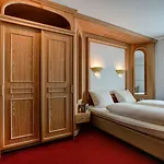 Hotel Stern By Empa