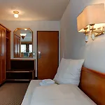 Hotel Stern By Empa Ulm