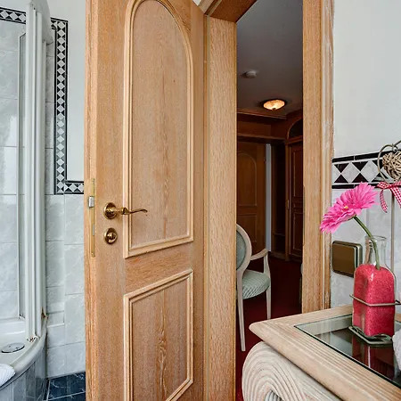 Stern By Empa فندق 3*