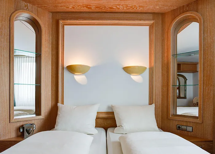 Centro Stern Hotel 3*