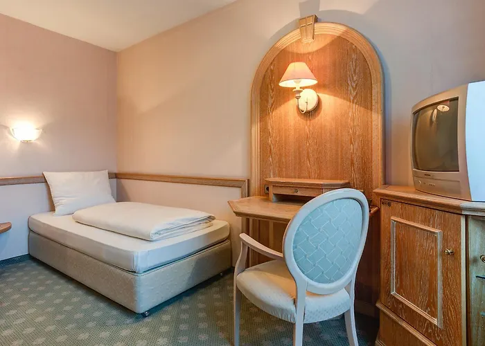 Centro Stern Hotel 3*